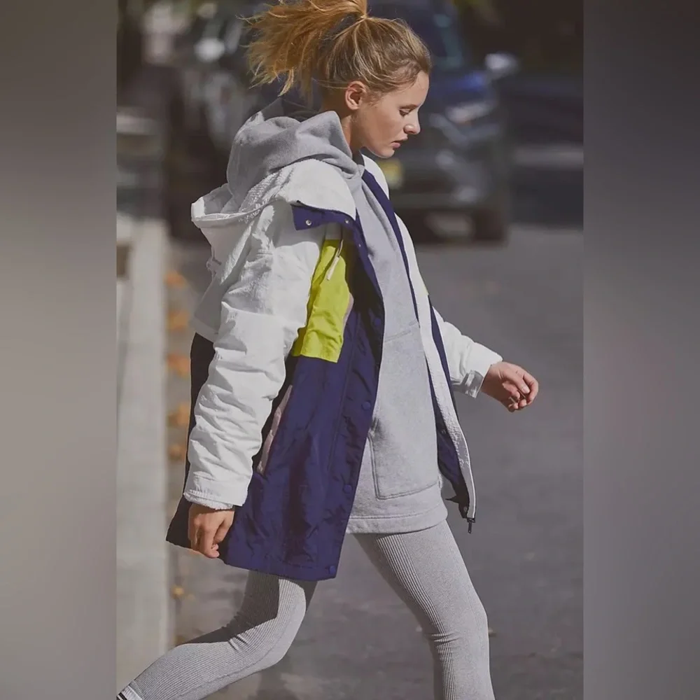 FP Movement
Searching For Something Parka - Picture 14 of 14